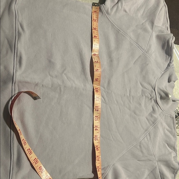 NWT Agolde The Round Shoulder Half Sleeve Box Sweatshirt Paper - Size S - Picture 8 of 9